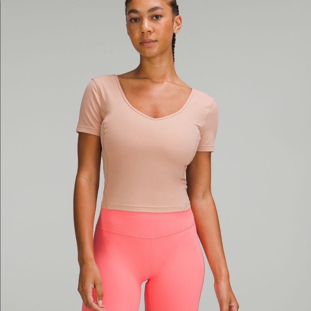 NWT Pink Clay align tee sz 10